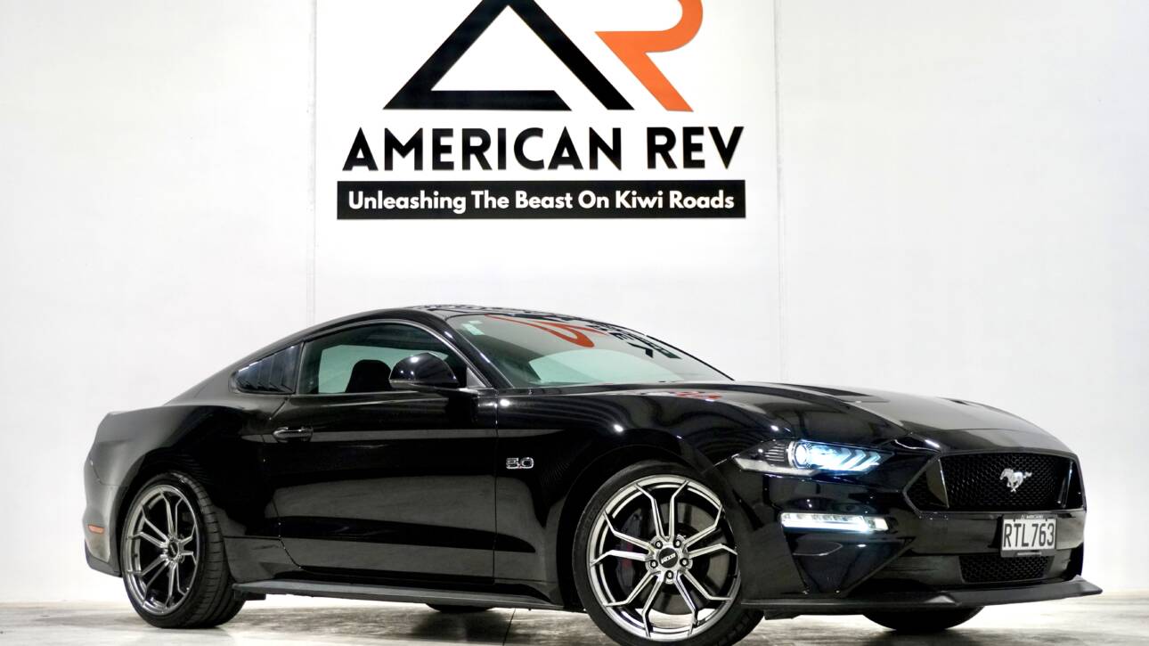 2018 Ford Mustang 5.0L Fastback AT